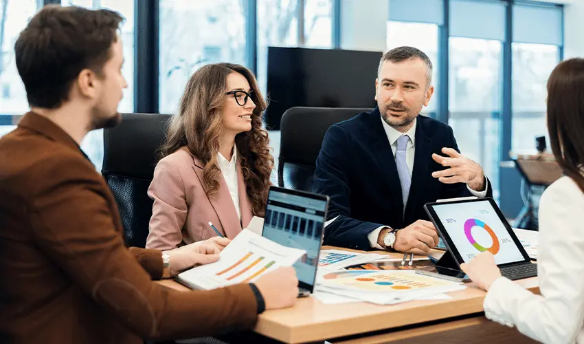 9 Secrets to Extraordinary Web Development in 2024 with Laravel